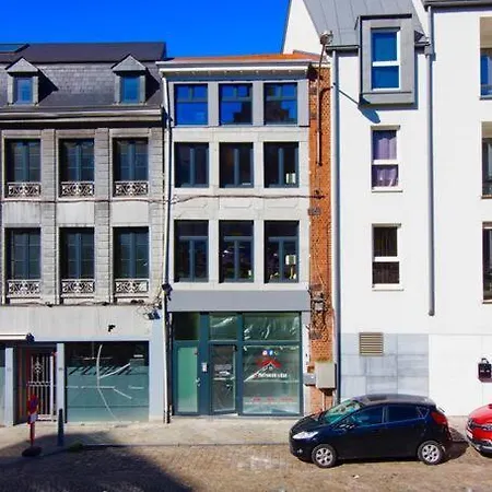 Cozy Terrasse Royal Selys, City-center - Bike Park Appartement *